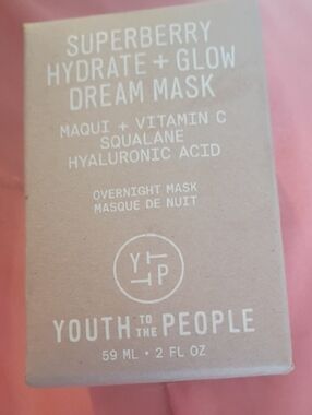 Youth To The People Superberry Hydrate + Glow Dream Mask — Cream Overnight Mask